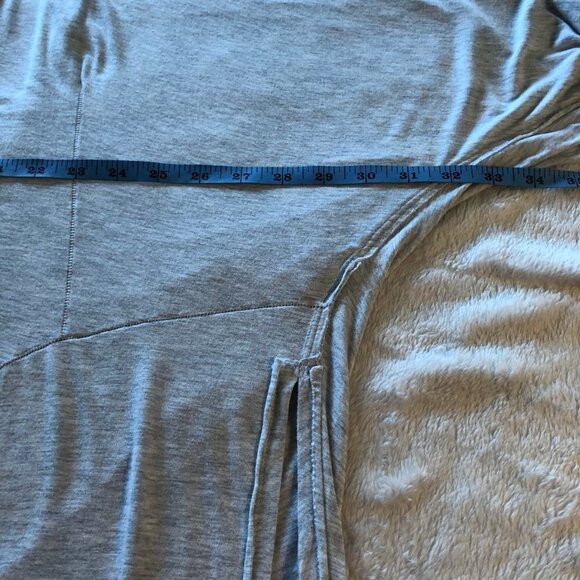 We The Free "Can't Fool Me" Split Front Tunic Top Large - Picture 8 of 10